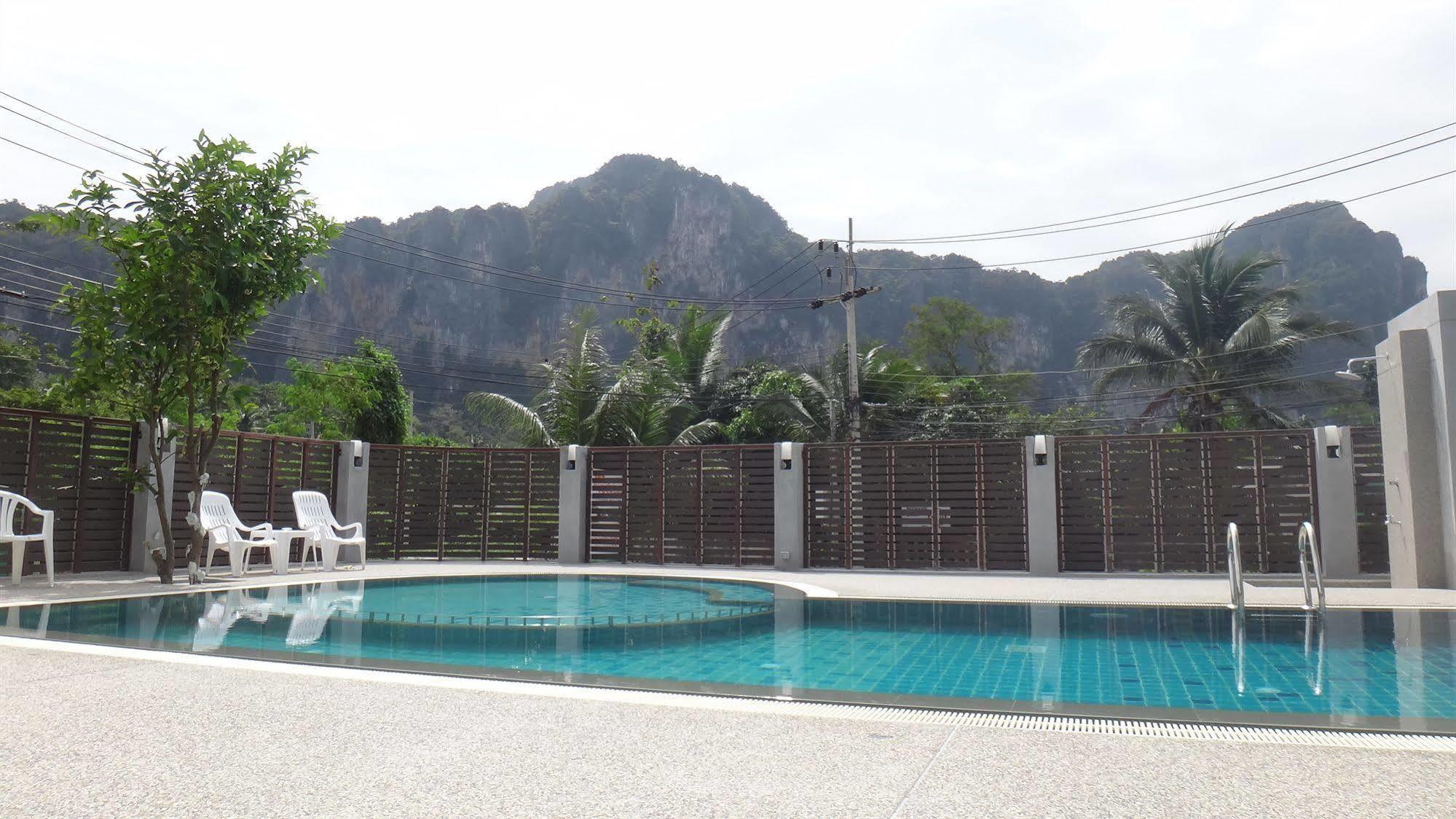Ao Nang Miti Resort Bagian luar foto